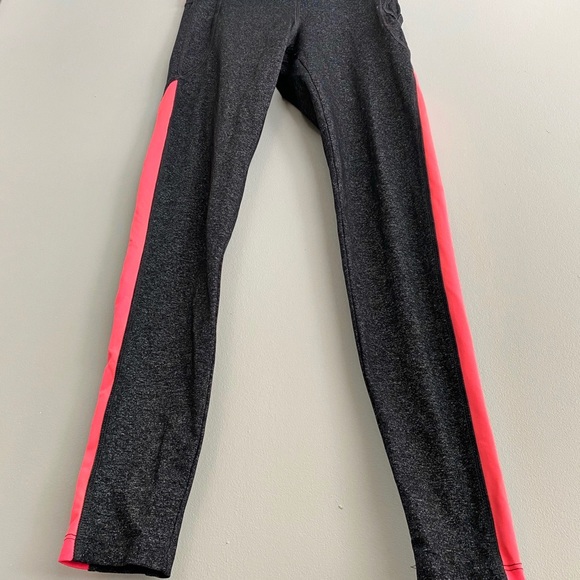 FOREVER 21 XS Pink and Charcoal Leggings - Picture 4 of 7